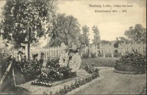 Neuburg Lothringen Ehrenfriedhof *