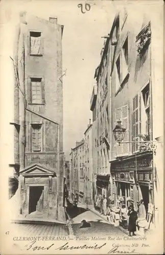 Clermont-Ferrand Vieilles Maisons Chaussetiers x