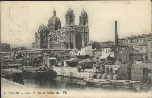 ww82748 Marseille Marseille Canal St Jean Cathedrale x Kategorie. Marseille Alte Ansichtskarten