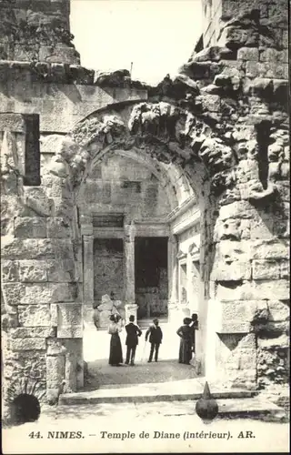 Nimes Temple Diane *