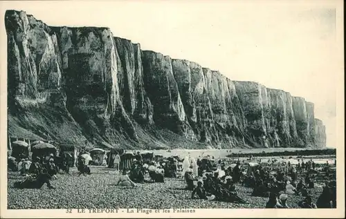 Le Treport Plage Falaises *