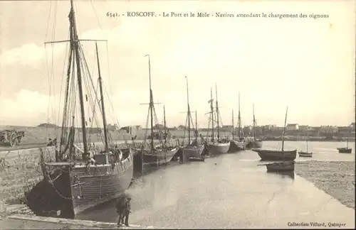 Roscoff Port Mole *