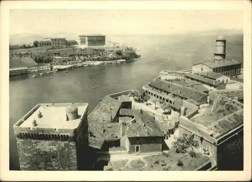 ww86421 Marseille Marseille Fort Saint Jean * Kategorie. Marseille Alte Ansichtskarten