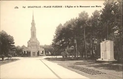 Deauville-Plage-Fleurie L'Eglise le Monument aux Morts *