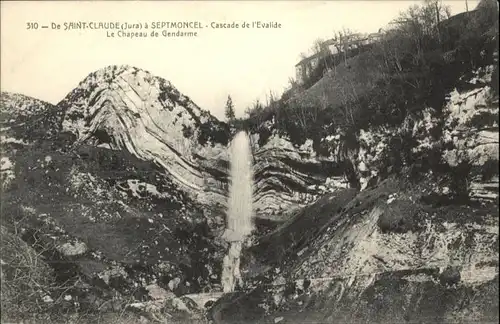 Septmoncel Cascade de l'Evalide Le Chapeau de Gendarme *