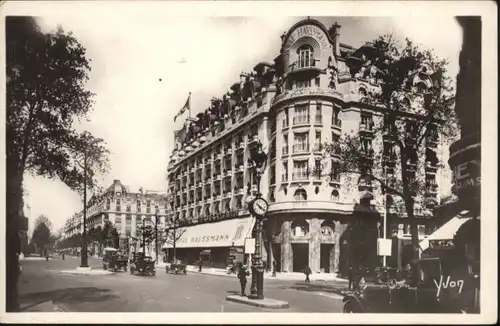 Paris Boulevard Haussmann *