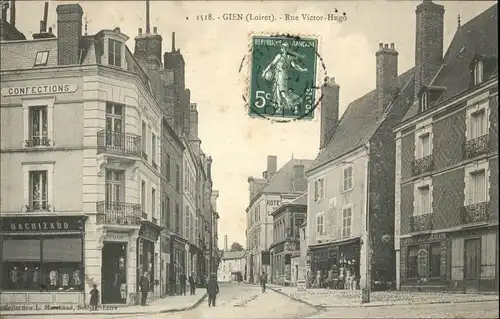 Gien Rue Victor Hugo x