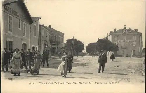 Port-Saint-Louis-du-Rhone Place Marche *