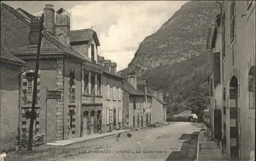 Urdos Pyrenees Gendarmerie Polizei *