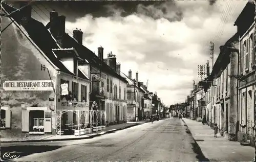 Villeneuve-l Archeveque Villeneuve-l'Archeveque Yonne Rue Breard *