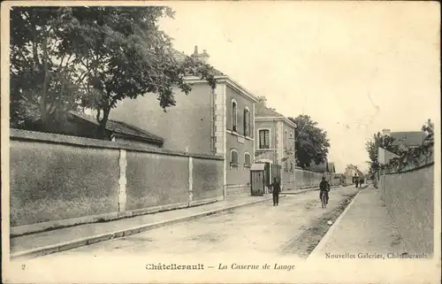 Chatellerault Caserne Laage *