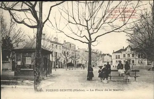 Pierre-Benite Place de la Mairie