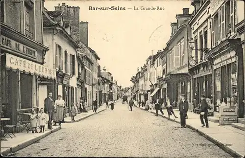 Bar-sur-Seine la Grande Rue
