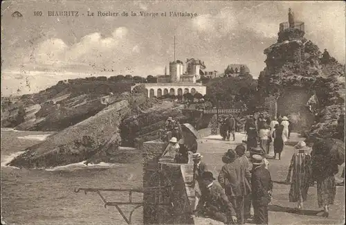 Biarritz Pyrenees Atlantiques Le Rocher de la Vierge et l Attalaye Kat. Biarritz