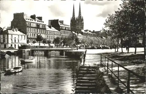 Quimper Vers la Place de la Liberation eglise Kat. Quimper