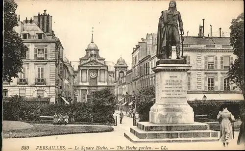 Versailles Yvelines Le Square Hoche Monument sculpture Kat. Versailles