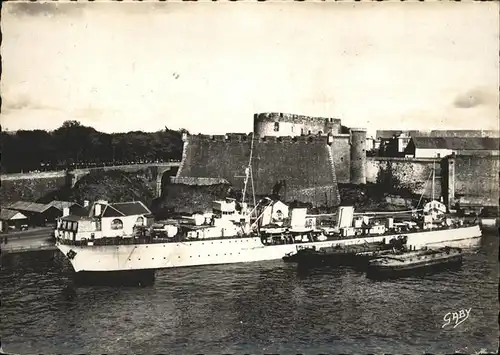 kk20526 Brest Finistere Contre torpilleur devant le Chateau Kategorie. Brest Alte Ansichtskarten