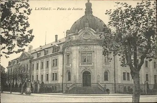 Landau Pfalz Palais de Justice / Landau in der Pfalz /Landau Pfalz Stadtkreis