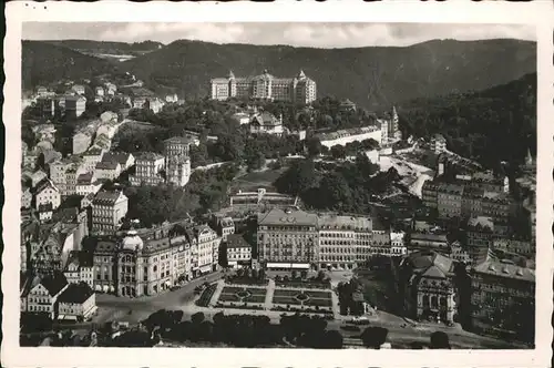 Karlsbad Eger Boehmen Blick zum Hotel Imperial und Stadttheater Kat. Karlovy Vary