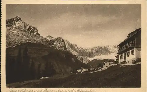 Garmisch Partenkirchen Kreuzeckhaus mit Zugspitze und Alpspitze Kat. Garmisch Partenkirchen