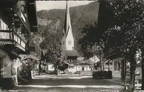 Bayrischzell Dorfplatz mit Kirche Kat. Bayrischzell