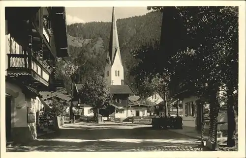 Bayrischzell Dorfplatz mit Kirche Kat. Bayrischzell