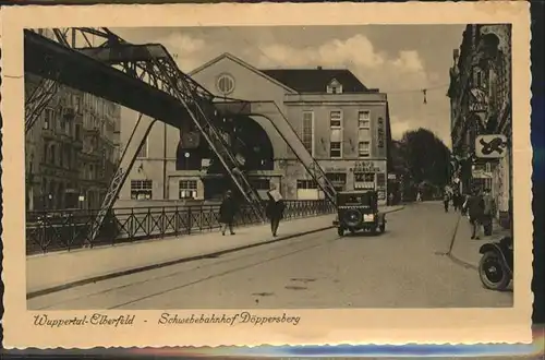 Elberfeld Wuppertal Schwebebahn Autos Doeppersberg / Wuppertal /Wuppertal Stadtkreis