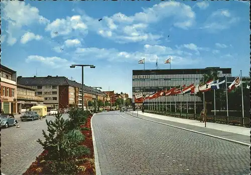 Neumuenster Schleswig Holstein Stadtmitte Autos Hertie Kat. Neumuenster