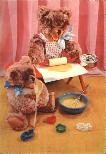 Teddy Teddybaer Teddy bear backen Nudelholz Plaetzchenfoermchen Kat. Kinderspielzeug