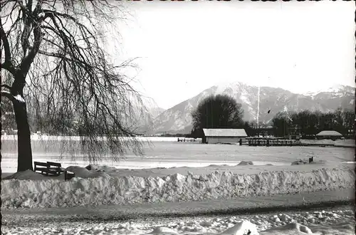 Tegernsee Panoramablick ueber zugefrorenen See Kat. Tegernsee