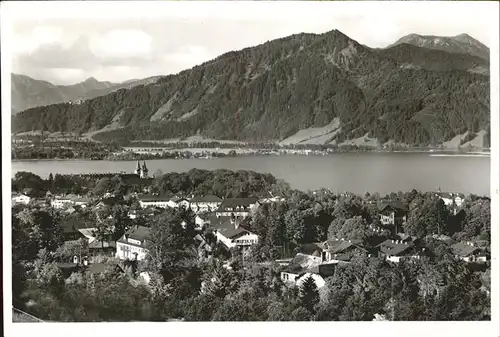 Tegernsee mit Blick zum Ringberg Kat. Tegernsee