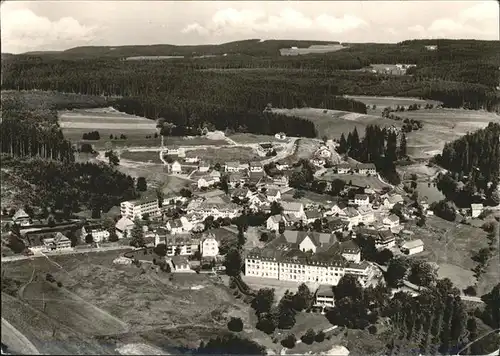 Friedenweiler Hoehenluftkurort Wintersportplatz Schloss Kinderheilstaette Fliegeraufnahme Kat. Friedenweiler