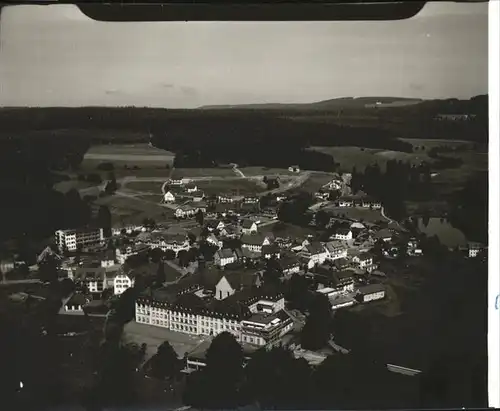 Friedenweiler Hoehenluftkurort Wintersportplatz Schloss Kinderheilstaette Fliegeraufnahme Kat. Friedenweiler