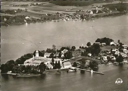 Fraueninsel Chiemsee Kloster Frauenwoerth Frauenchiemsee Muenster Fliegeraufnahme Kat. Chiemsee