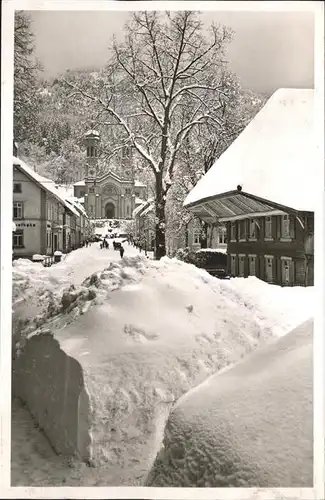 Todtnau Schwarzwald Strasse Kirche tief verschneit Kat. Todtnau