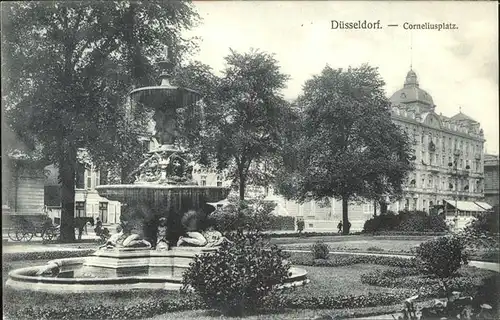 Duesseldorf Corneliusplatz Brunnen Pferdewagen Kat. Duesseldorf