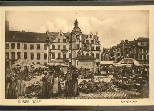 Duesseldorf Marktplatz Frauen Kat. Duesseldorf