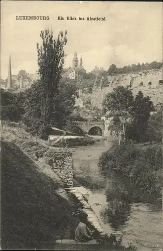 Luxembourg Luxemburg Blick ins Alzettetal / Luxembourg /