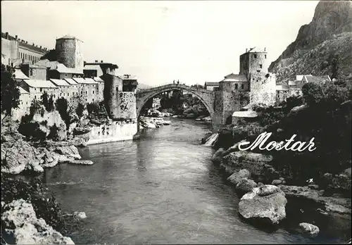 Mostar Moctap Alte Bruecke ueber Neretva / Mostar /