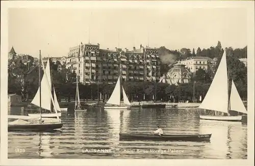 Lausanne VD Hotel Beau Rivage Palace Segelboote / Lausanne /Bz. Lausanne City