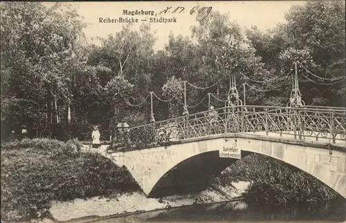 Magdeburg Reiher Bruecke Stadtpark / Magdeburg /Magdeburg Stadtkreis