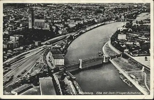 Magdeburg Elbe Dom Fliegeraufnahme  / Magdeburg /Magdeburg Stadtkreis