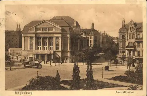 Magdeburg Zentraltheater Strassenbahn / Magdeburg /Magdeburg Stadtkreis