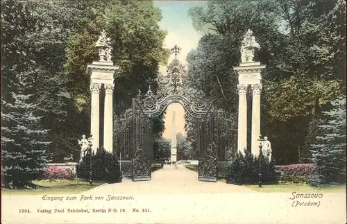 Potsdam Eingang zum Park von Schloss Sanssouci / Potsdam /Potsdam Stadtkreis