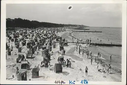 Kuehlungsborn Ostseebad Strandleben Kat. Kuehlungsborn