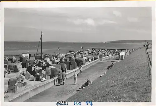 Kuehlungsborn Ostseebad Strandleben Kat. Kuehlungsborn