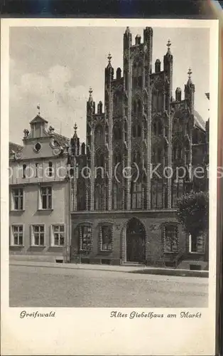 Greifswald Mecklenburg Vorpommern Altes Giebelhaus am Marktplatz Kat. Greifswald