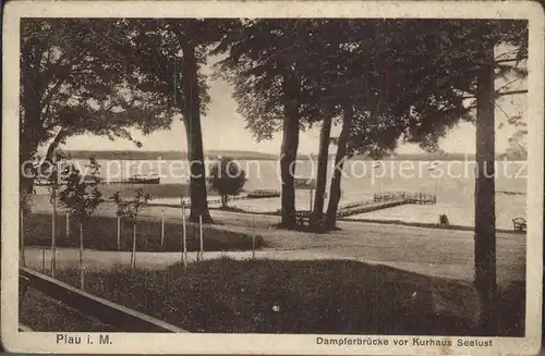 Plau See Dampferbruecke Plauer See beim Kurhaus Seelust / Plau See /Parchim LKR