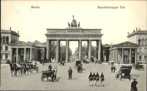 Brandenburgertor Berlin Postkutschen  Kat. Gebude und Architektur