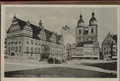 Wittenberg Lutherstadt Rathaus mit Kirche / Wittenberg /Wittenberg LKR